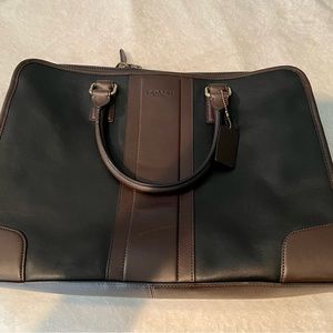 Coach Mens Briefcase. Full leather.